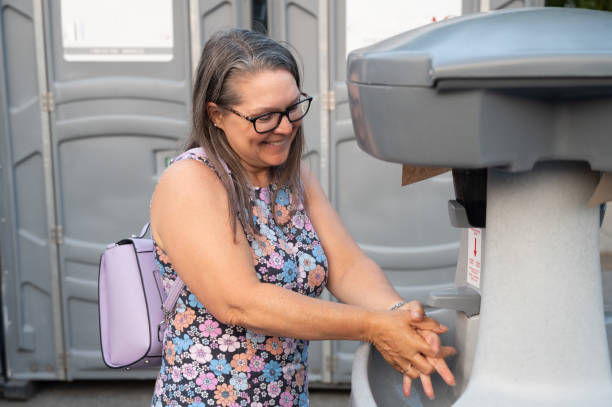 Best Construction site porta potty rental  in Electra, TX
